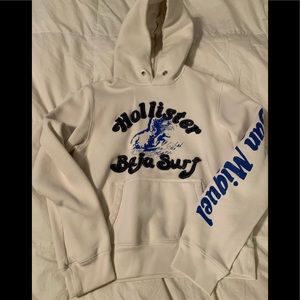Hollister Hoodie. Size small